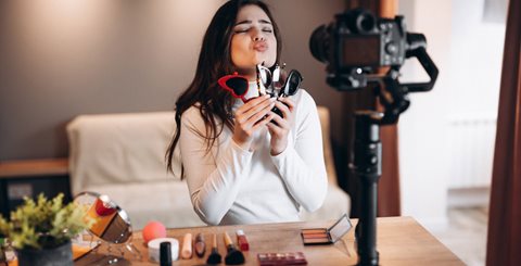 Οδηγός δημιουργίας περιεχομένου για YouTube, TikTok και Instagram