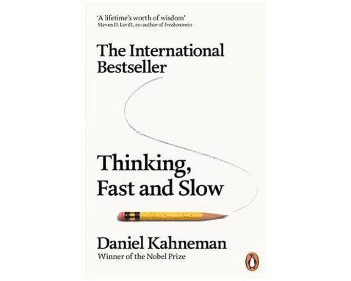 PENGUIN ORANGE SPINES : THINKING FAST AND SLOW PB B