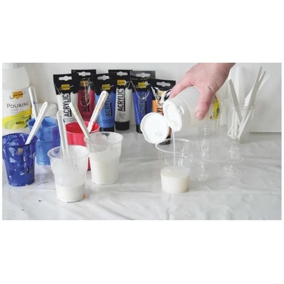 Kreul Pouring Fluid Solo Goya 250 ml