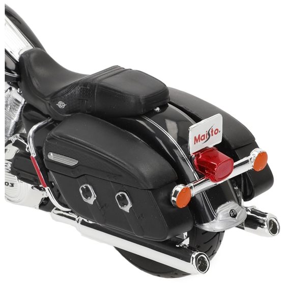 Maisto Motorcycles H-D 2013 FLHRC Road King Classic 48/32322
