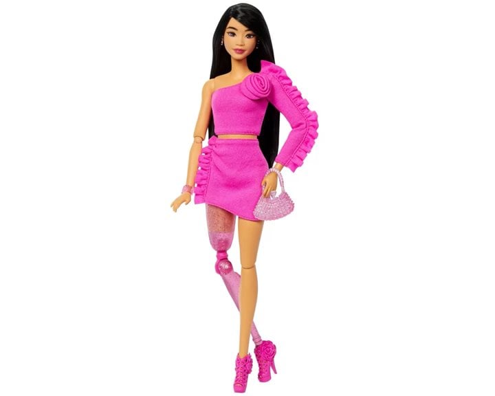 Mattel Barbie Deluxe Style Fashionistas Μελαχρινή Κούκλα HYV26