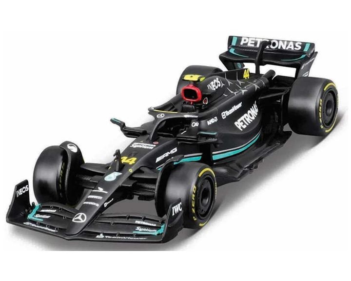 Bburago Model 1:43 F1 + SemiTruck Mercedes AMG Russell 18/38402