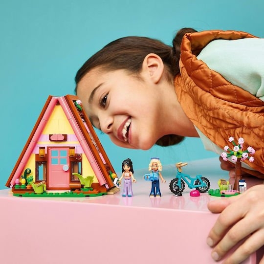 LEGO Friends Σπιτάκι για Κάμπινγκ στη Φύση με Χλιδή 42682